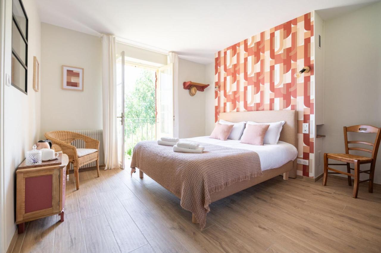 Le Clos Versailles Beynac Extérieur photo